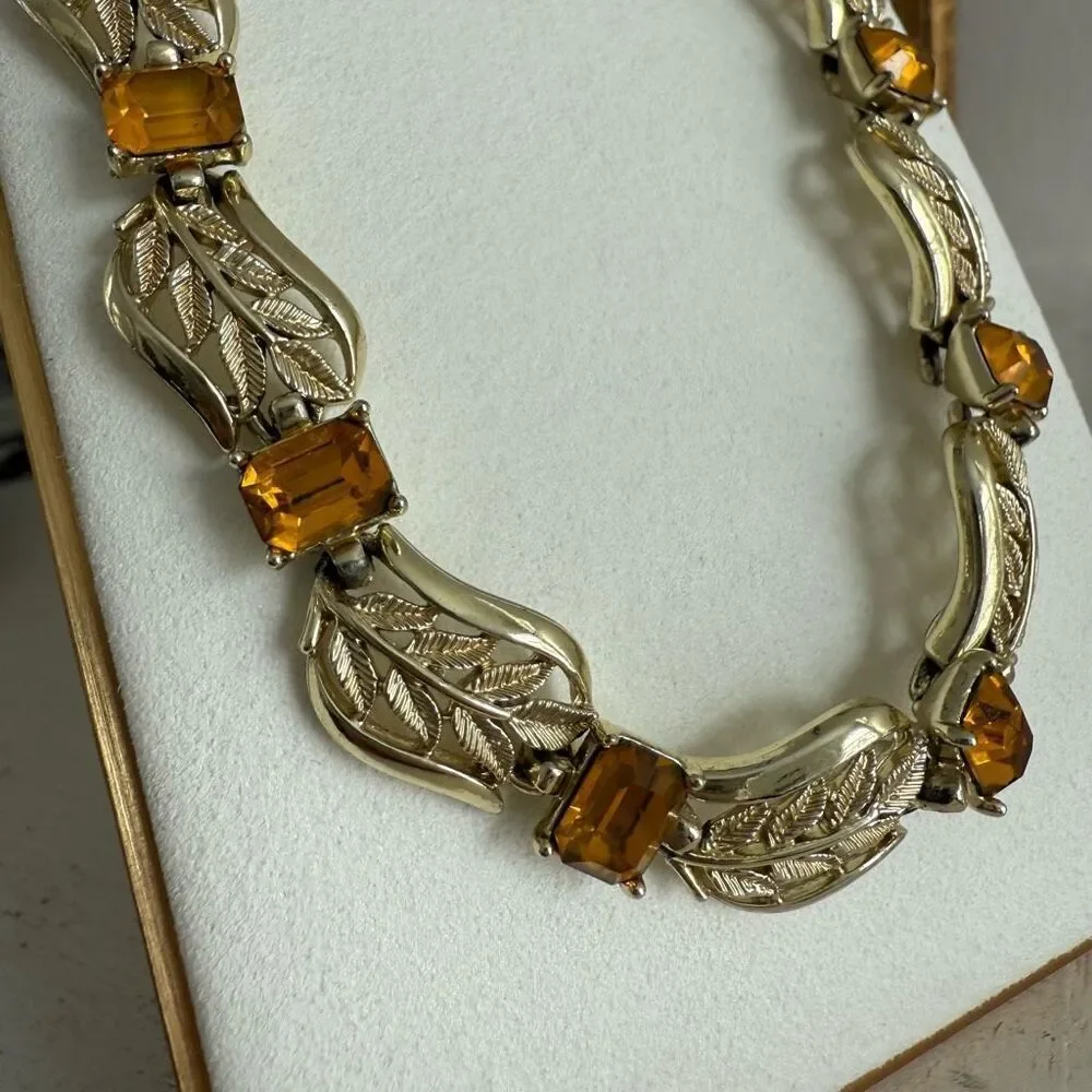 Vintage 50s Coro Gold Tone Amber Rhinestone Necklace 17.5”